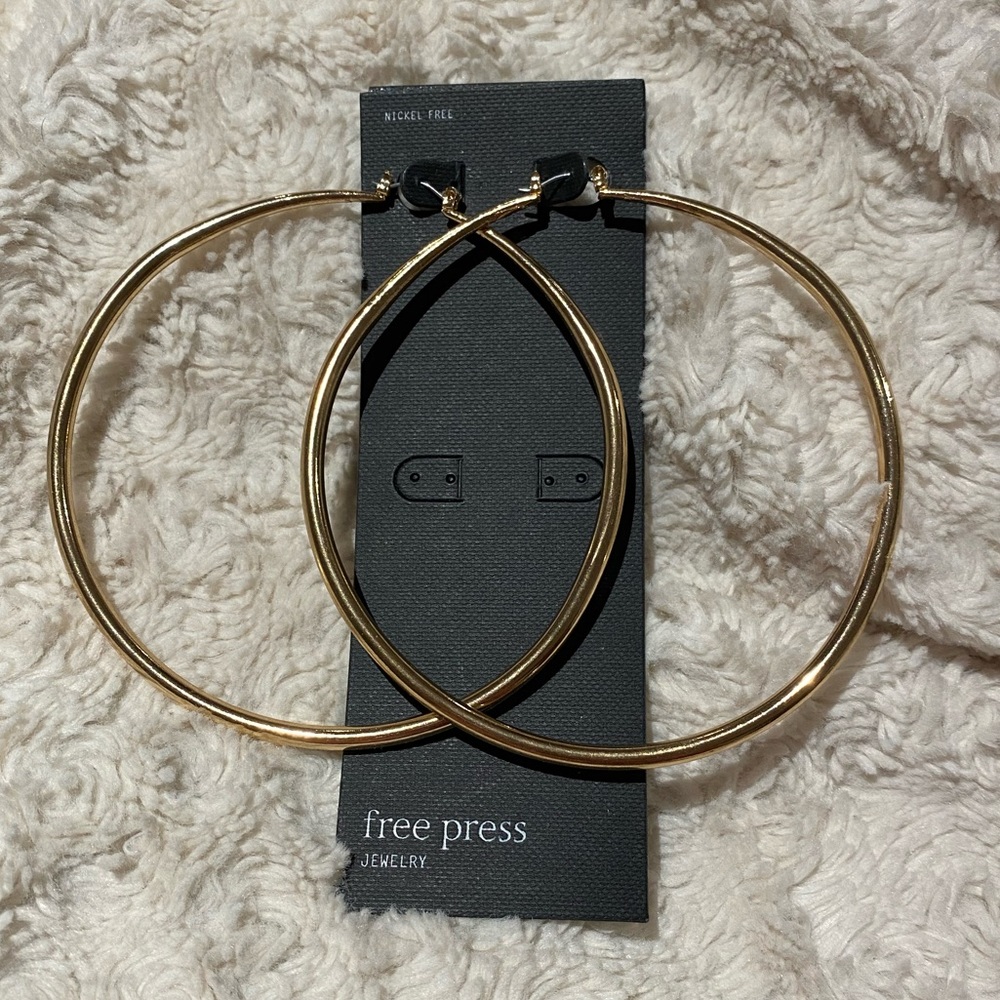 FREE PRESS Large! Nordstrom Rack Gold Hoop Earrings Nickel Free NEW